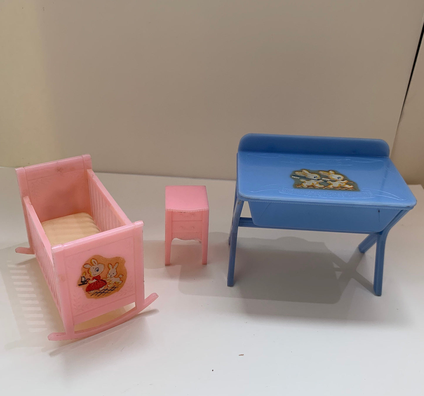 Renwal Baby Bedroom Dollhouse Furniture Set, Set of 3, Crib, Dresser, and Changing Table