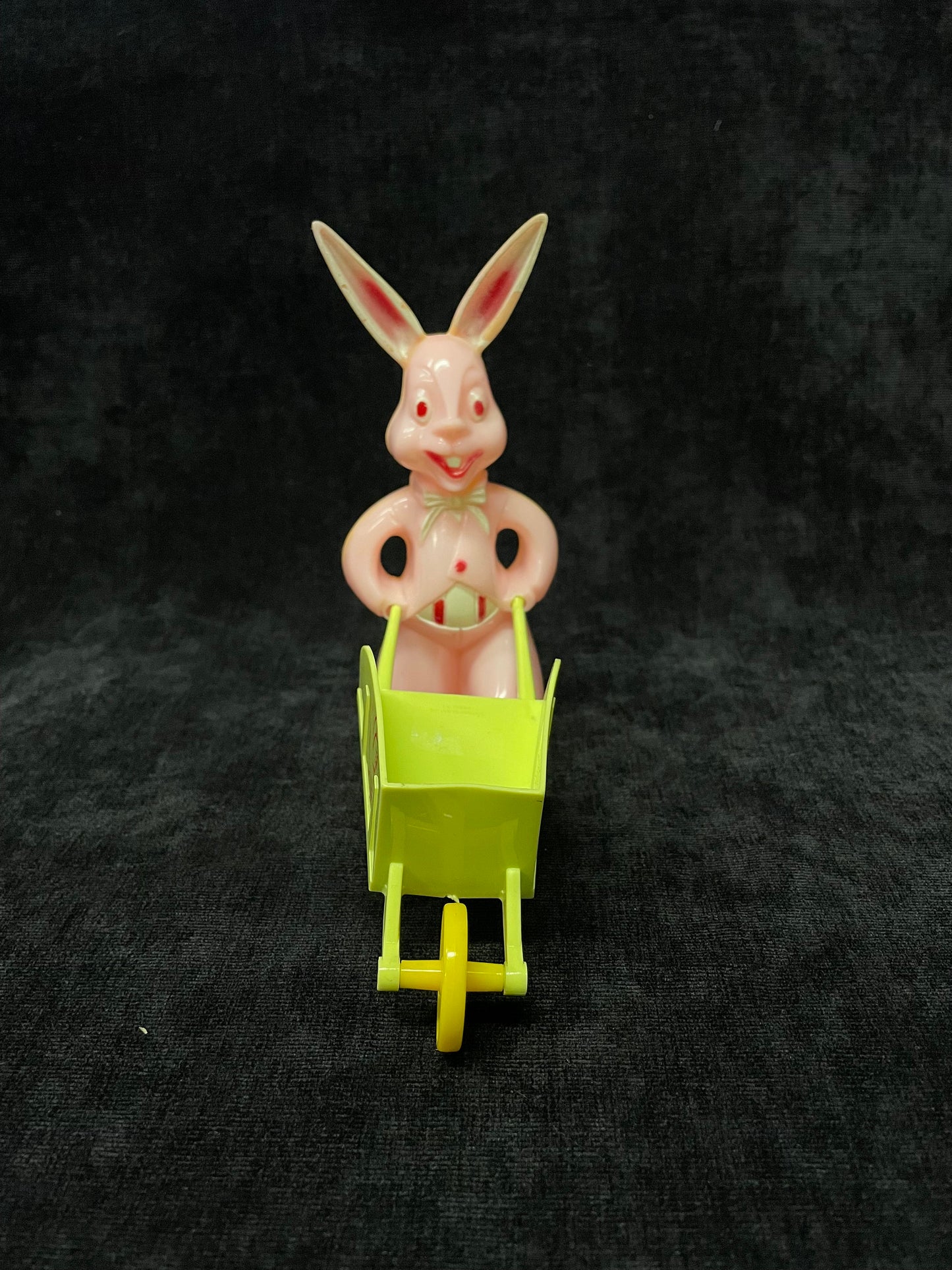 Rosbro Rosen Pink Bunny with Wheelbarrow Easter Candy Holder