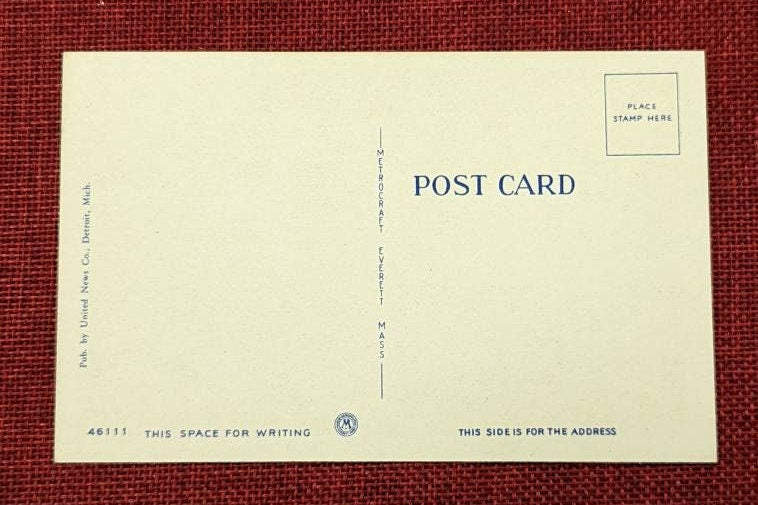 Bird's Eye View, Business Section, Detroit, Michigan - Linen postcard