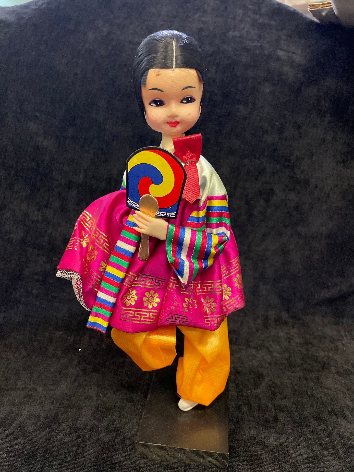 Korean Native Doll - Korean Girl Doll in Traditional Clothes and Fan - Korean Souvenir - Hand Painted head and face
