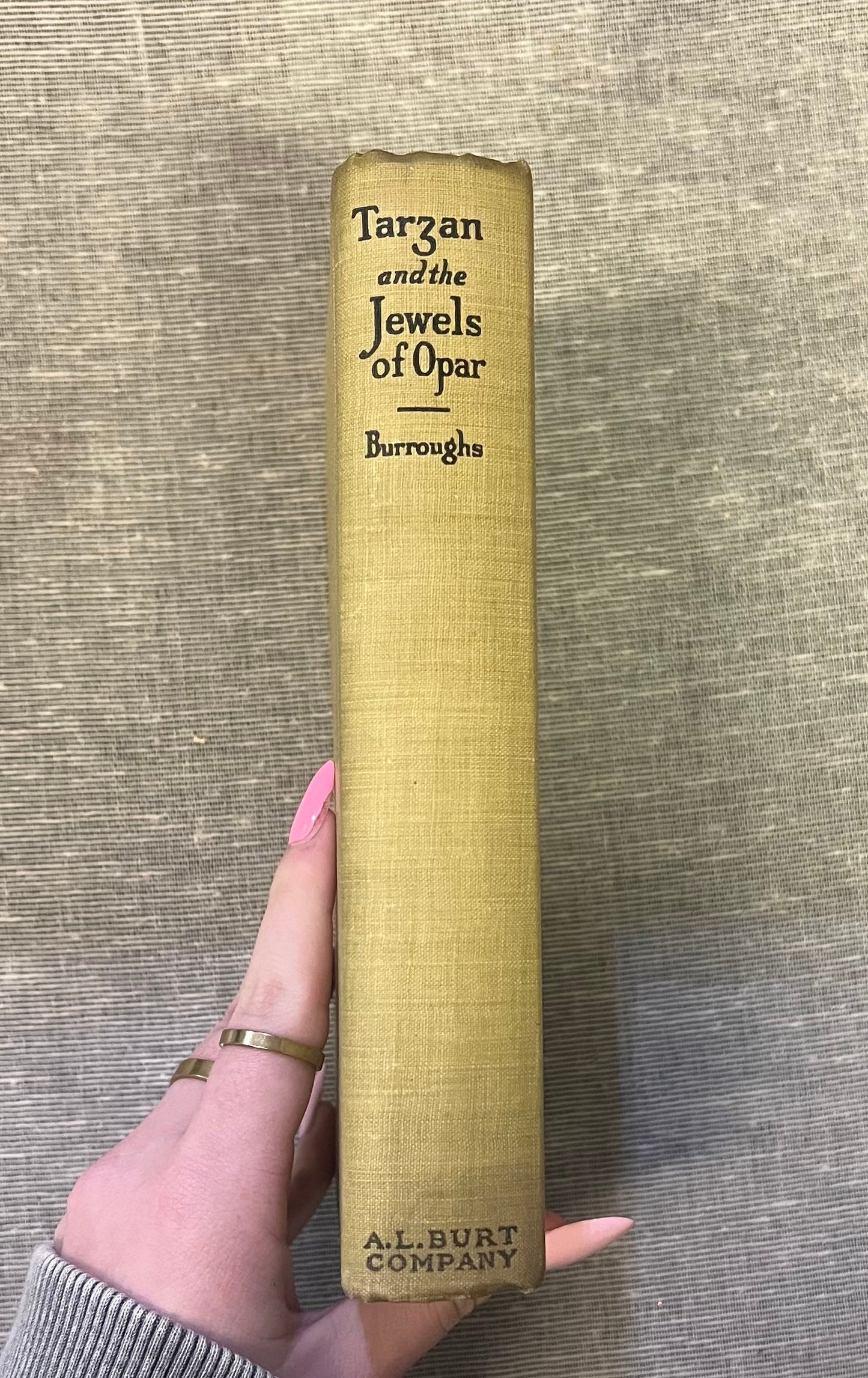 Tarzan and the Jewels of Opar, Edgar Rice Burroughs - Hardcover Book published April 1918 by A.L. Burt Company, New York 3rd Tarzan Book