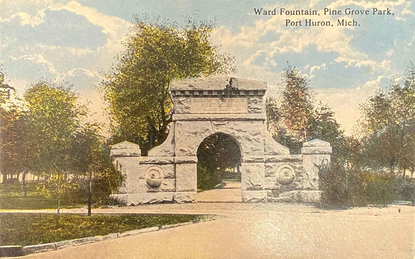 Ward Fountain, Pine Grove Park, Port Huron, Mich. - 1910 Postcard