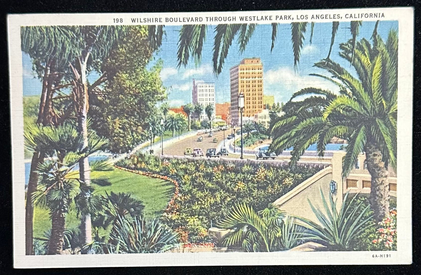 198 Wilshire Boulevard through Westlake Park, Los Angeles, California - Linen Vintage Postcard